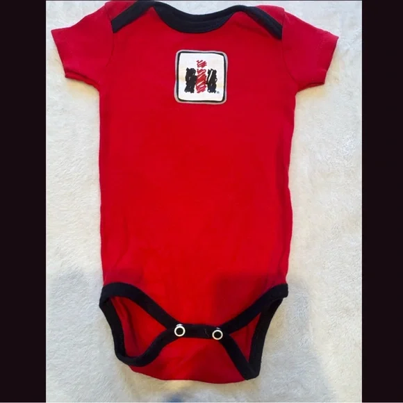 Carters & IH Farm & Construction Baby Boy size 6 Month Clothes Red & Yellow - Picture 10 of 10